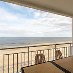 Studio Cabine Avec Balcon, Parking Prive, Acces Direct Plage, Proche Centre Ville - Fr-1-319-44